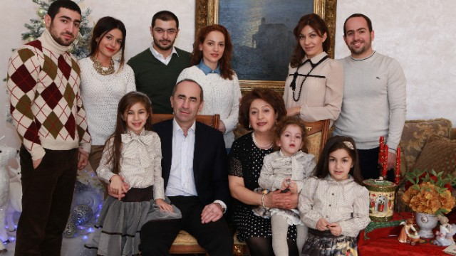 Koçaryanın ailə üzvləri Baş Prokurorluğa çağırıldı