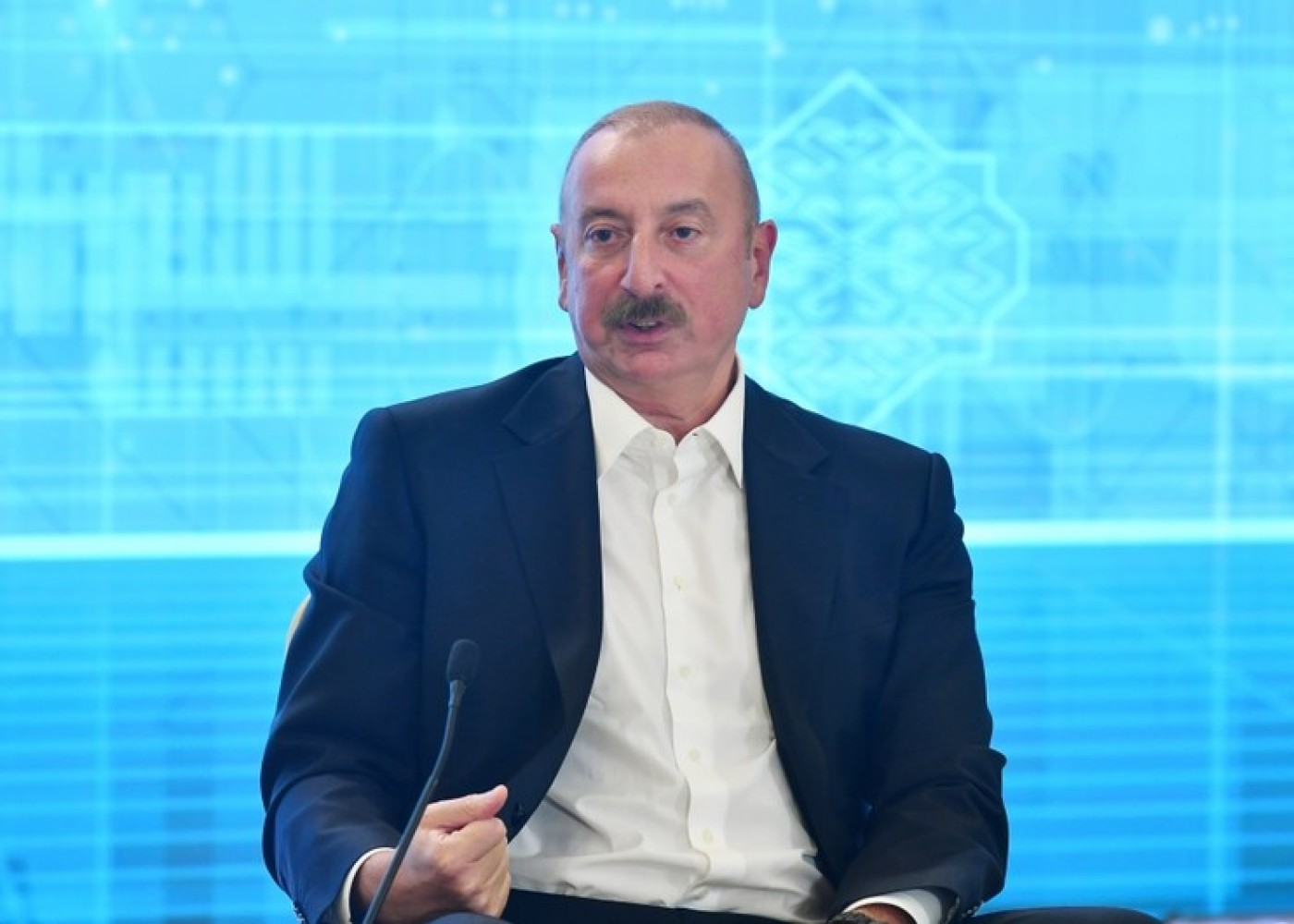 "Sadəcə tranzit ölkə olmaq istəmirik" - Dövlət başçısı