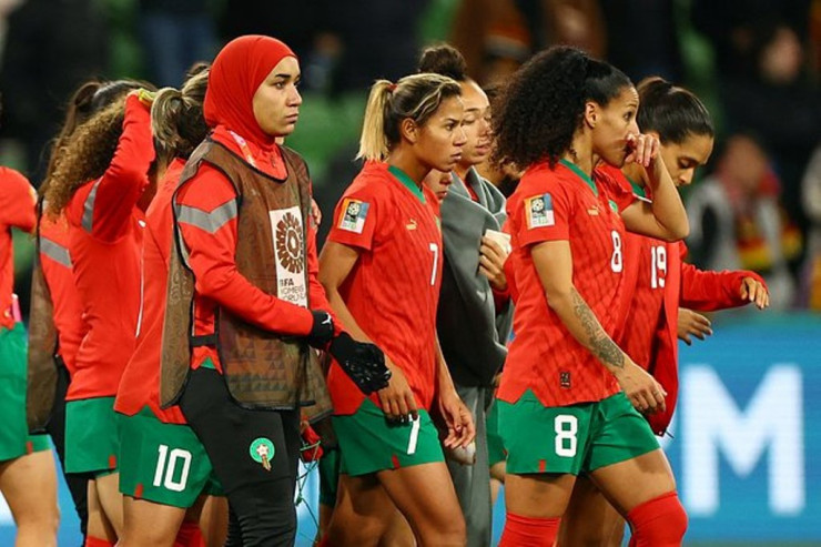 İLK DƏFƏ: Dünya çempionatında hicablı futbolçu İLK DƏFƏ: Dünya çempionatında hicablı futbolçu
