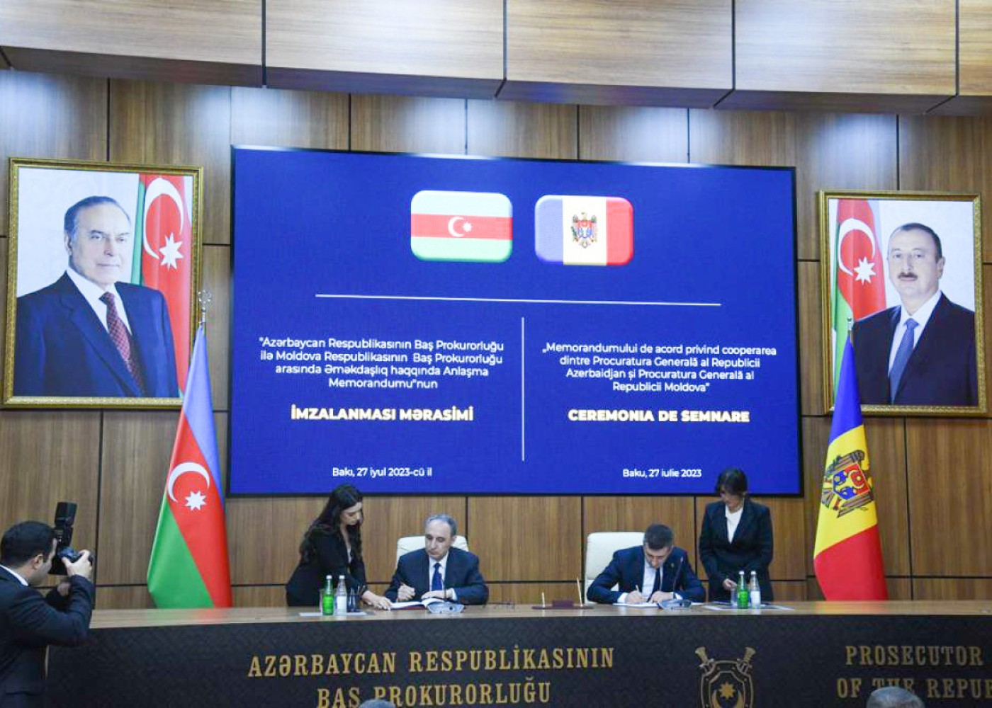 Azərbaycan və Moldova Baş prokurorluqları arasında memorandum imzalandı