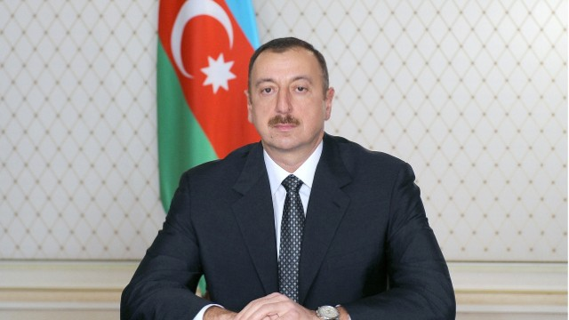 Prezident perulu həmkarını təbrik etdi