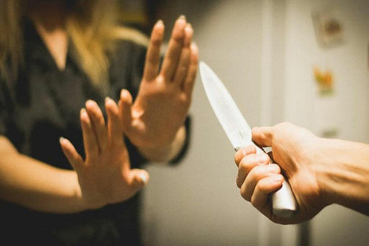 Arvadını öldürüb gözlərini çıxartdı, cinsi orqanını kəsdi