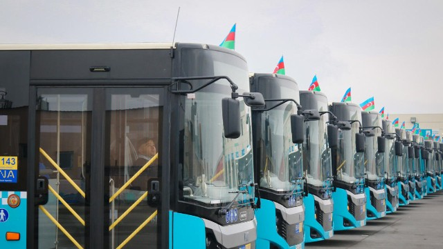 Bu avtobusların hərəkəti müvəqqəti dəyişdirilib