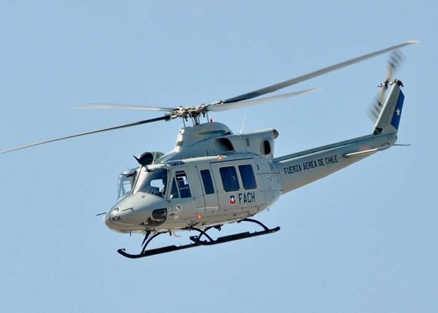 Çilidə hərbi helikopter qəzaya uğradı - 5 ÖLÜ