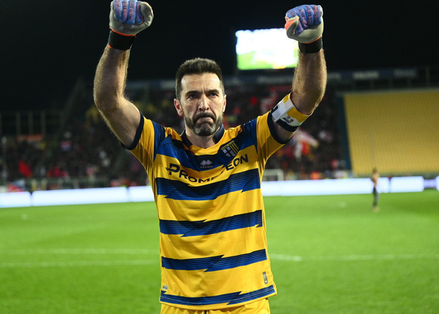 Buffon karyerasını bitirir