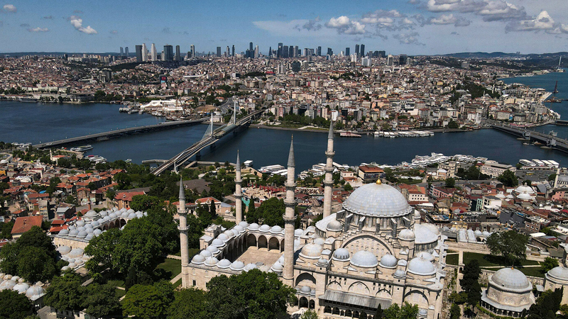 İstanbulda 7 bal gücündə zəlzələ olsa, 600 min ev yer üzündən silinəcək - Nazir