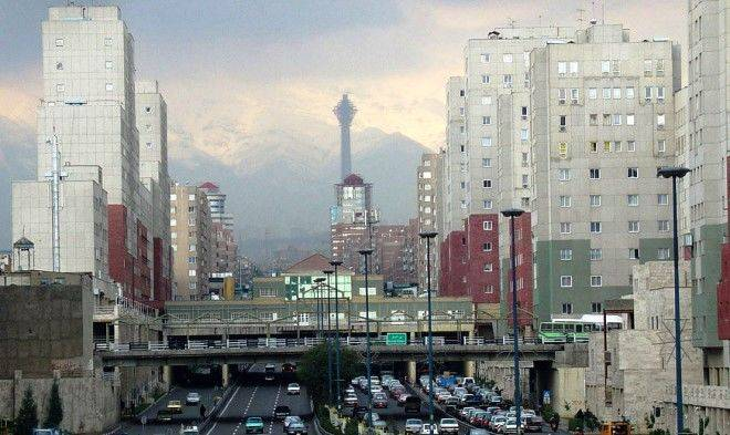 İran minlərlə Əfqanıstan vətəndaşını ölkədən çıxardı