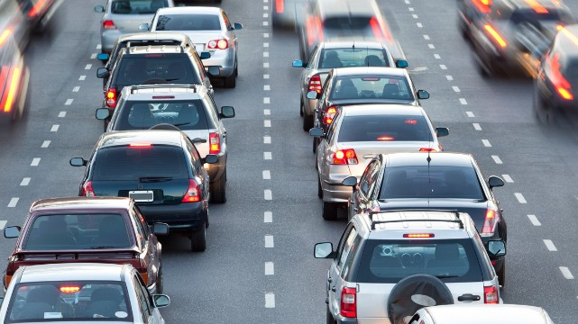 Bakıda sıxlıq olan yollar - SİYAHI