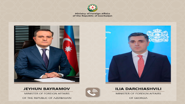 Azərbaycan Gürcüstana yardım təklif etdi