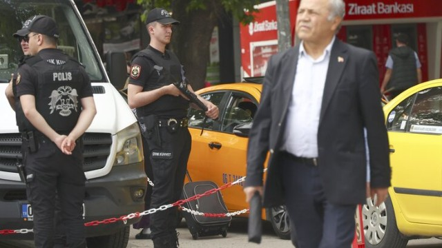İstanbulda terrrora hazırlaşan dəstə SAXLANILDI