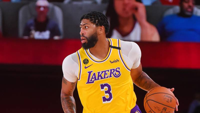 NBA ulduzundan astronomik müqavilə