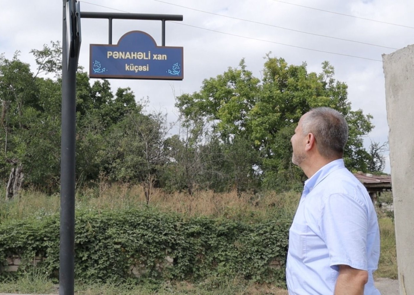 Şuşanın Pənahəli xan küçəsində duyğulu anlar