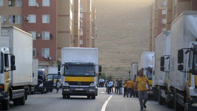 Daha 93 nəfər Laçına yola salındı