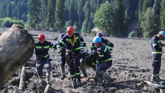 Gürcüstanda sürüşmə zonasında daha bir nəfərin meyiti tapıldı - YENİLƏNİB