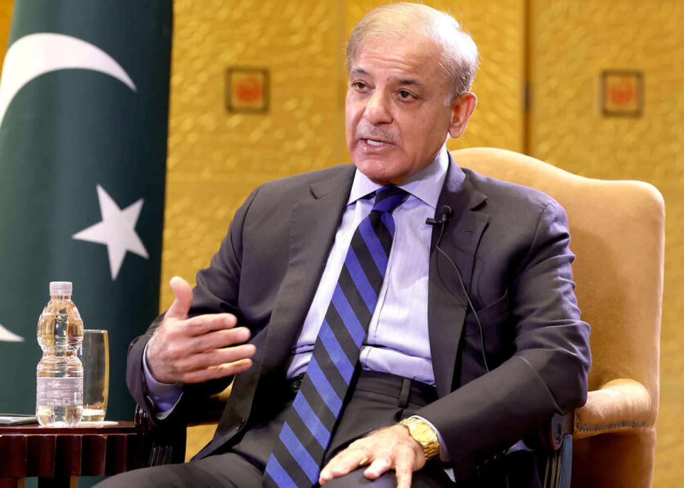 Pakistan parlamentin aşağı palatasını buraxdı