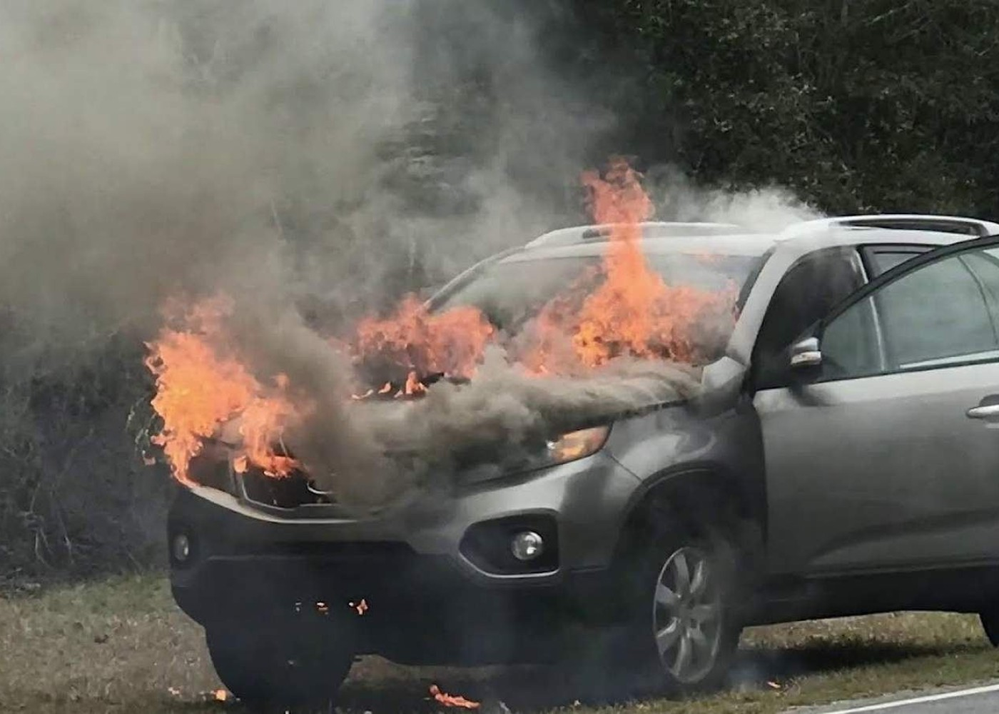 Tərtərdə “Kia” yandı