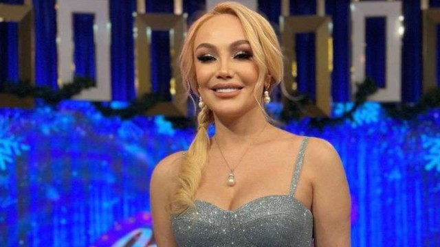 Nura məktəbli formalarının bahalığından gileyləndi