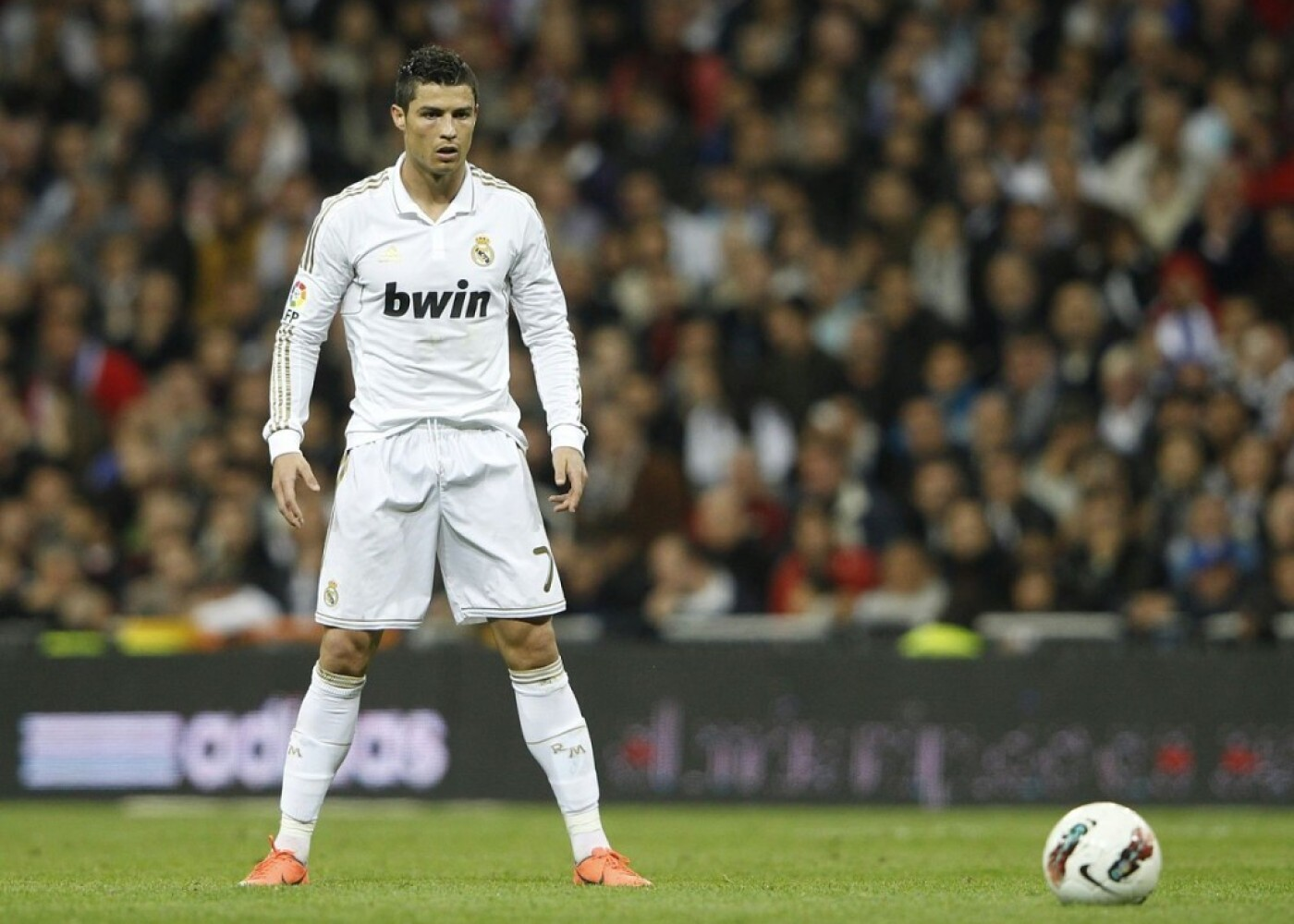 Ronaldodan yeni dünya rekordu