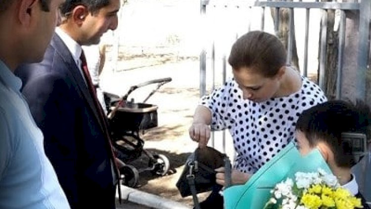 Paşinyana görə məktəblilərin çantaları yoxlanıldı