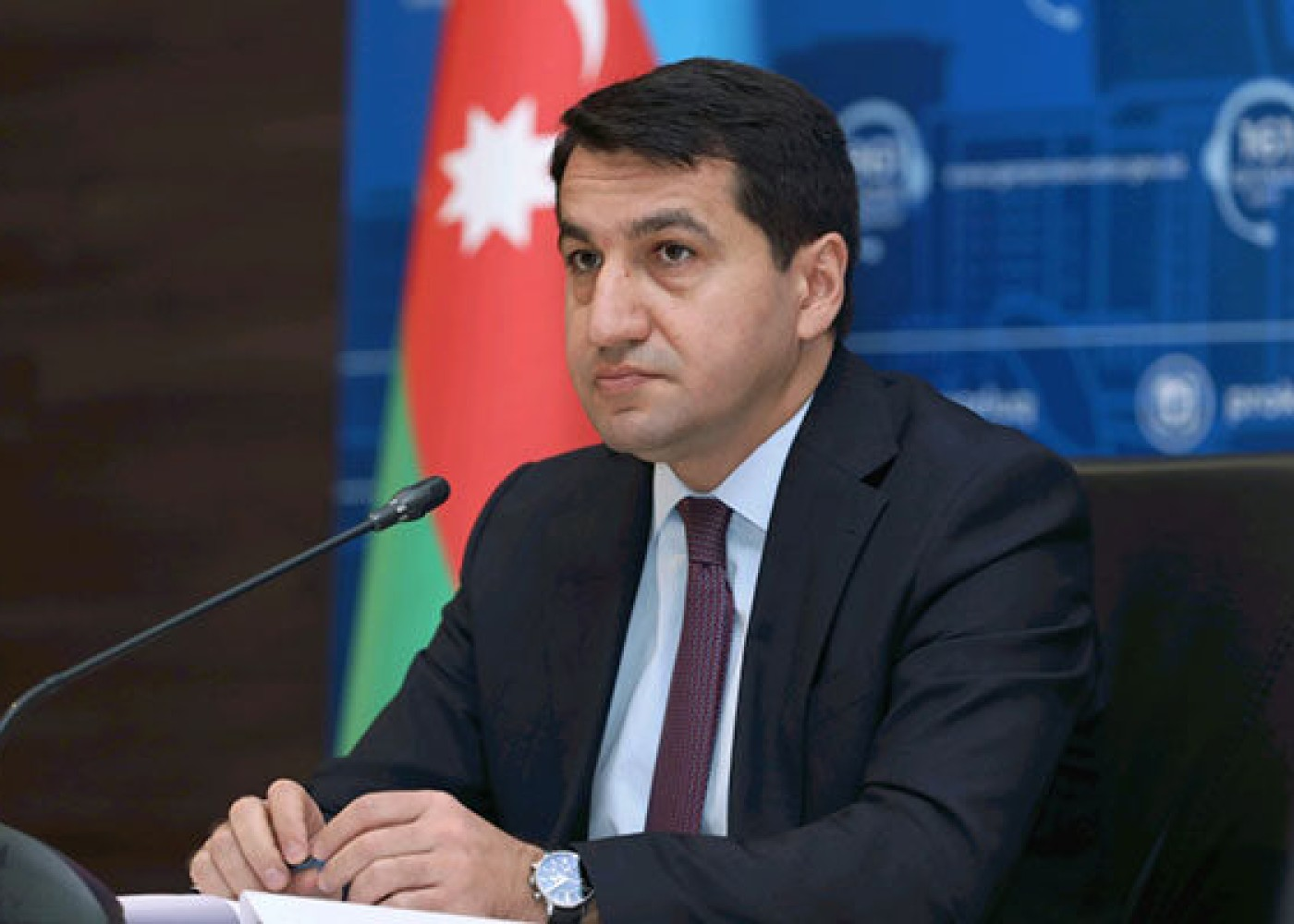 “Ermənilərlə barışıq baş tuta bilər, amma..." - Hikmət Hacıyev