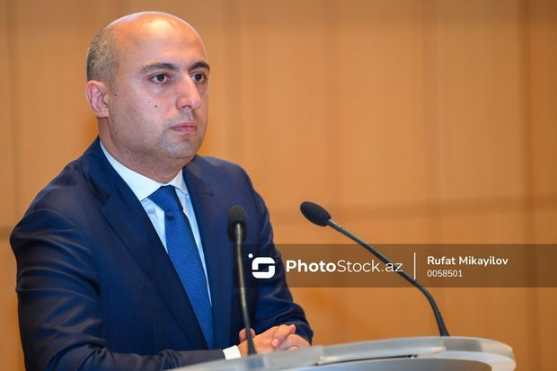 Emin Əmrullayev brifinq keçirir - CANLI YAYIM