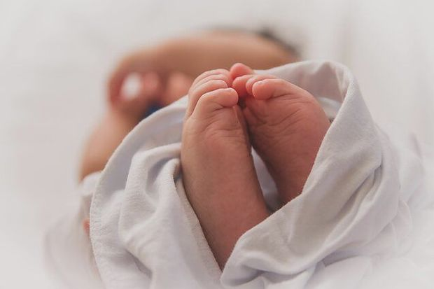Salyanda küçədə tapılan yeni doğulmuş körpənin son durumu açıqlanıb - YENİLƏNİB