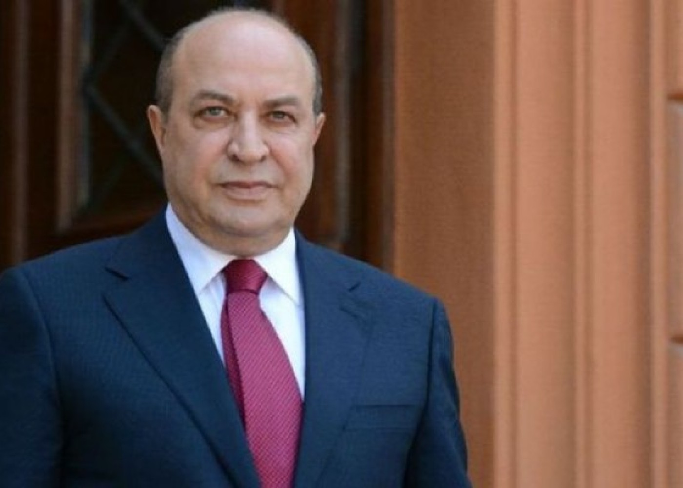 Eldar Həsənovun ürəyinə aparat qoşdular Eldar Həsənovun ürəyinə aparat qoşdular