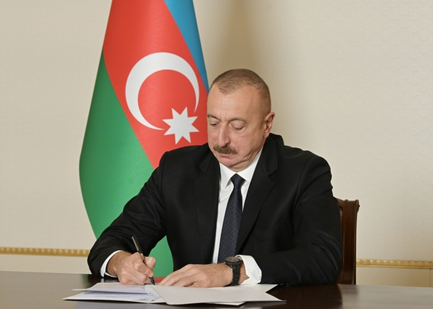 Prezidentdən 11 milyon manatlıq SƏRƏNCAM Prezidentdən 11 milyon manatlıq SƏRƏNCAM
