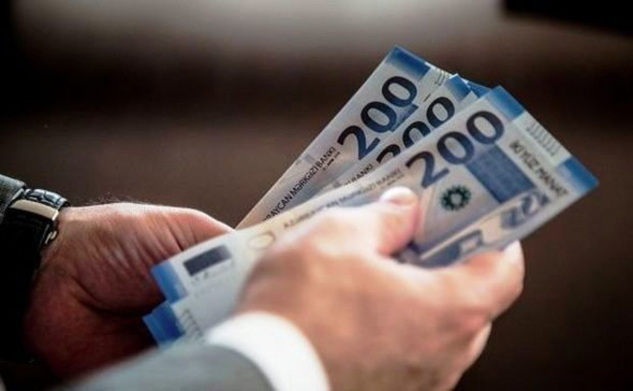Xudatda 4 bələdiyyə sədri və sahibkar cərimə edilib Xudatda 4 bələdiyyə sədri və sahibkar cərimə edilib