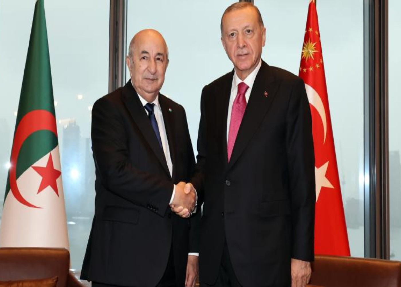 Ərdoğan Əlcəzair prezidenti ilə görüşdü Ərdoğan Əlcəzair prezidenti ilə görüşdü
