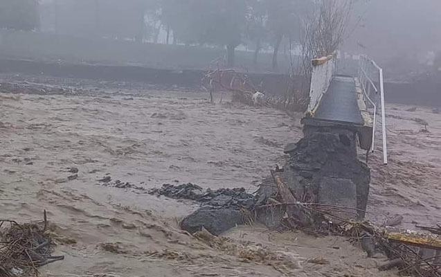 Zaqatalada körpünü sel apardı - Foto Zaqatalada körpünü sel apardı - Foto