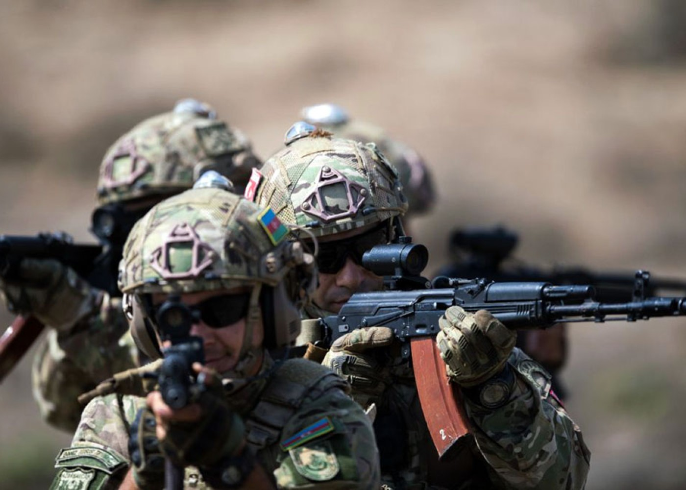 Azərbaycan Ordusu anti-terror əməliyyatlarına BAŞLADI Azərbaycan Ordusu anti-terror əməliyyatlarına BAŞLADI