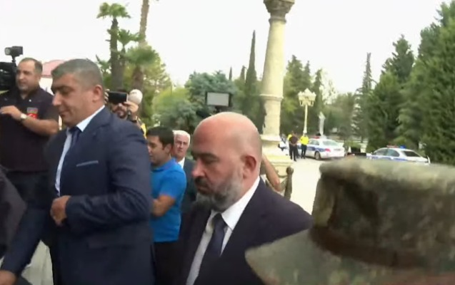 Qarabağın erməni sakinlərinin nümayəndə heyəti Yevlaxda - Canlı - Yenilənir