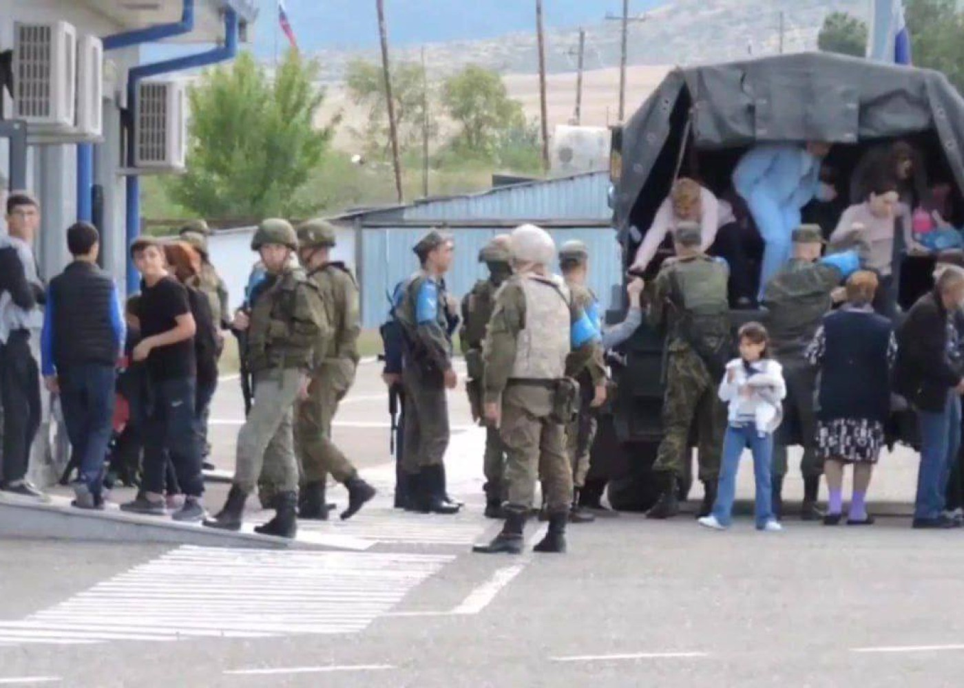 Qarabağı tərk edən ermənilərin sayı AÇIQLANDI