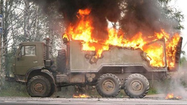 Naxçıvanda "KamAZ" yandı Naxçıvanda "KamAZ" yandı