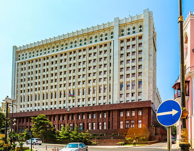 Prezident Administrasiyasından Xankəndiyə yola salınan humanitar yük barədə AÇIQLAMA Prezident Administrasiyasından Xankəndiyə yola salınan humanitar yük barədə AÇIQLAMA