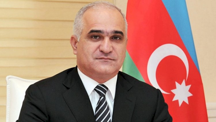 Şahin Mustafayev Xankədiyə gedir