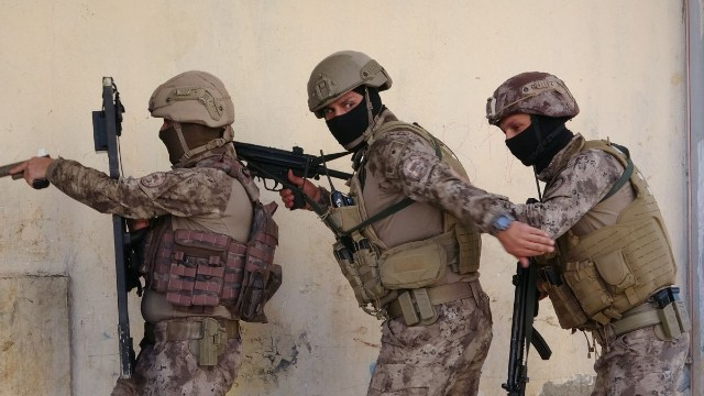 Türkiyədə antiterror əməliyyatında daha 75 nəfər saxlanıldı