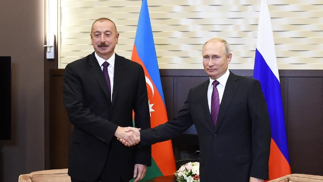 Putin və İlham Əliyevin Bişkekdə görüşü BAŞLADI