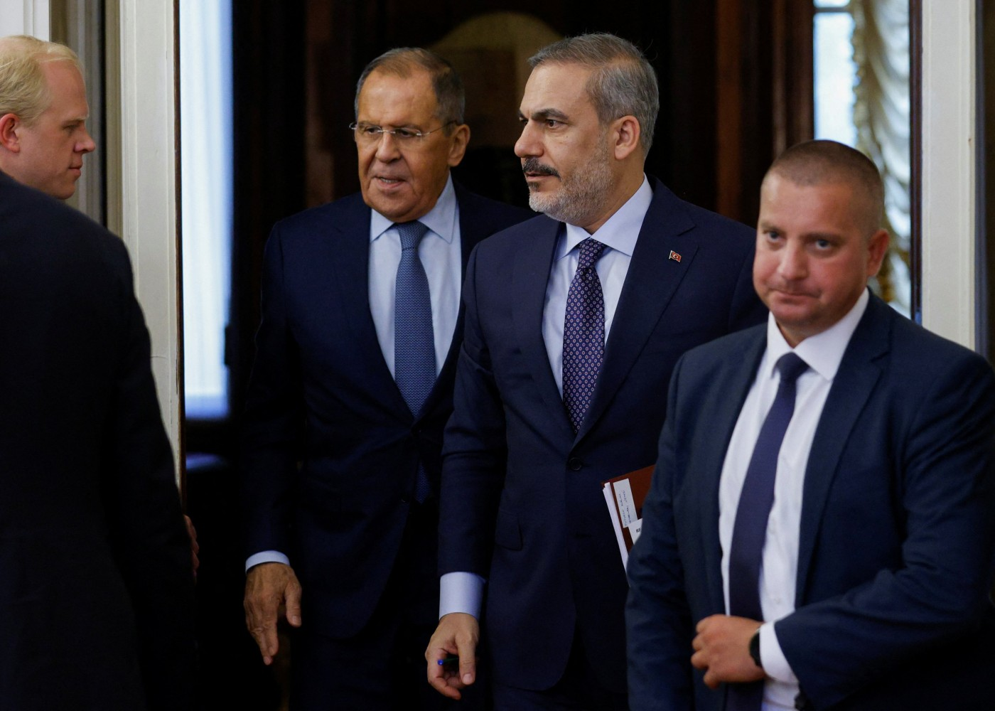 Lavrov və Hakan Fidan bu məsələləri müzakirə etdilər