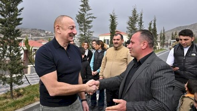 Prezident Füzulidə rayon sakinləri ilə görüşdü
