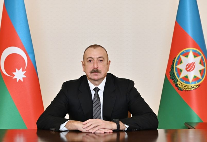Prezident sərəncam imzaladı - Bu şəxslərə təqaüd veriləcək