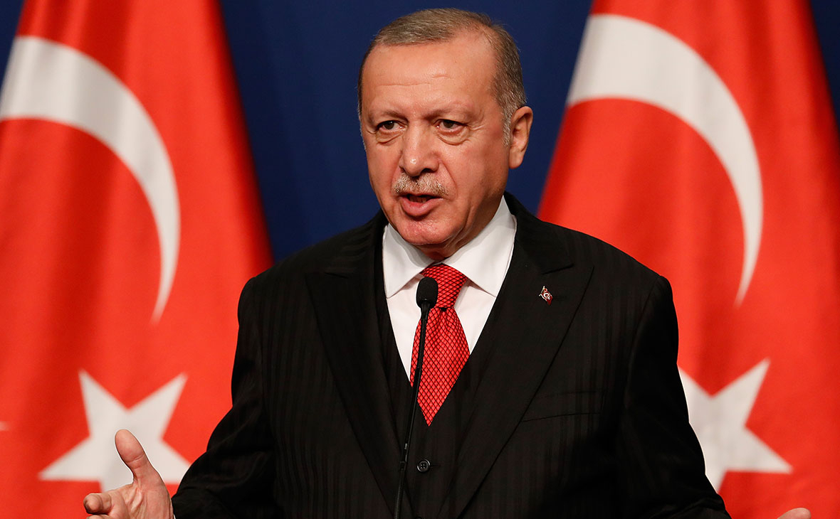 Ərdoğan Azərbaycanı Müstəqilliyin Bərpası Günü münasibətilə təbrik edib - FOTO