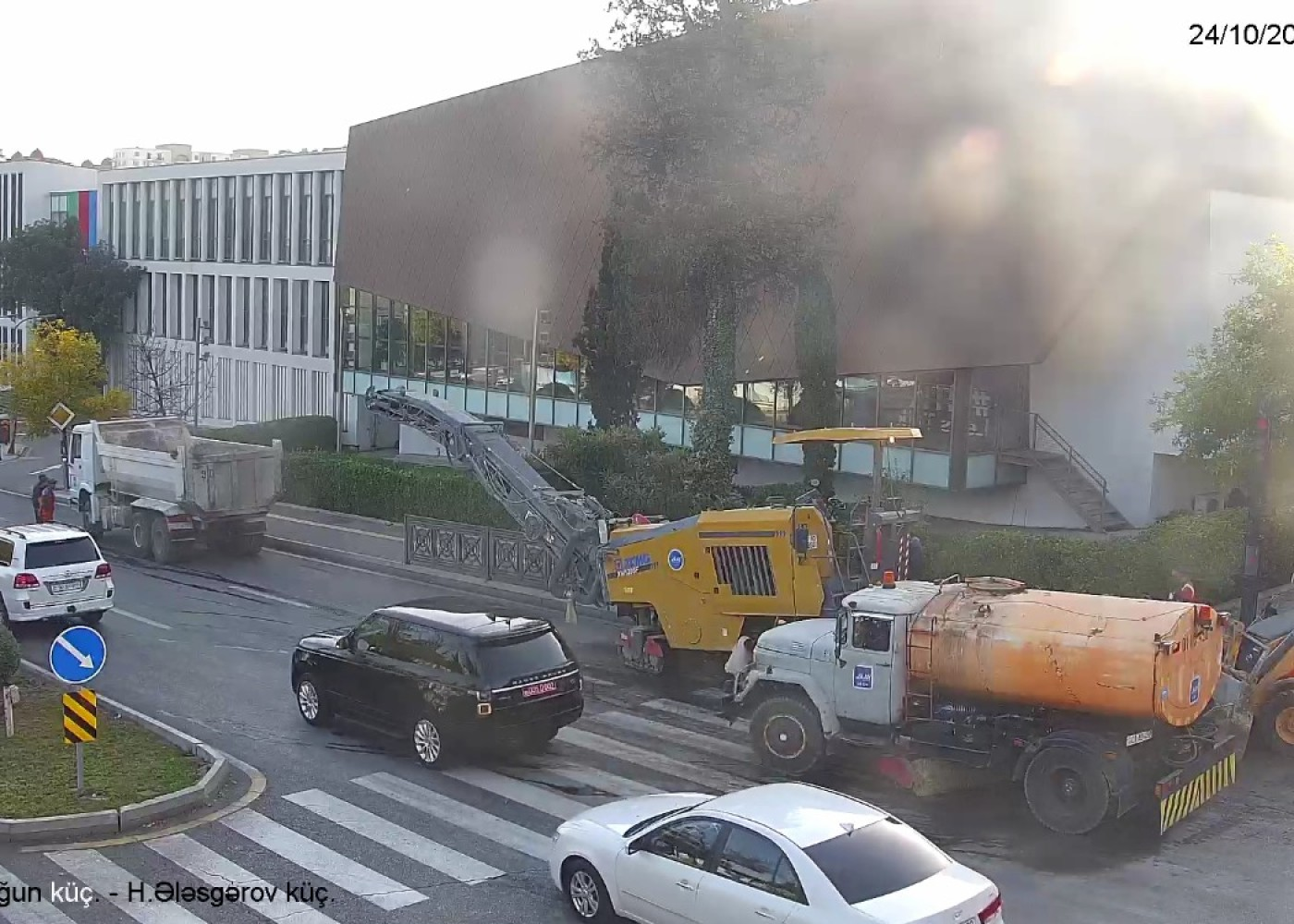 Təmir işləri səbəbindən bu yolda sıxlıq var - FOTO