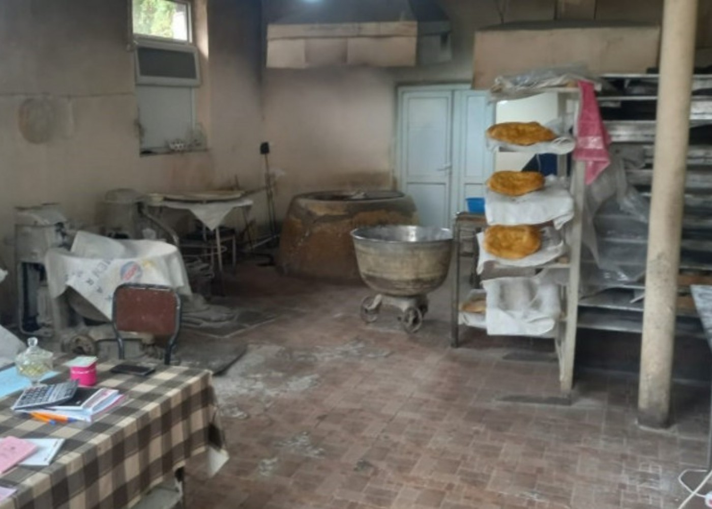 Çörək istehsalı müəssisəsində nöqsanlar aşkarlandı - FOTO