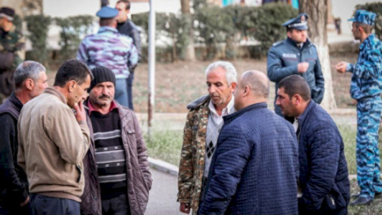 Ermənistan Qarabağ ermənilərinə yeni status verir