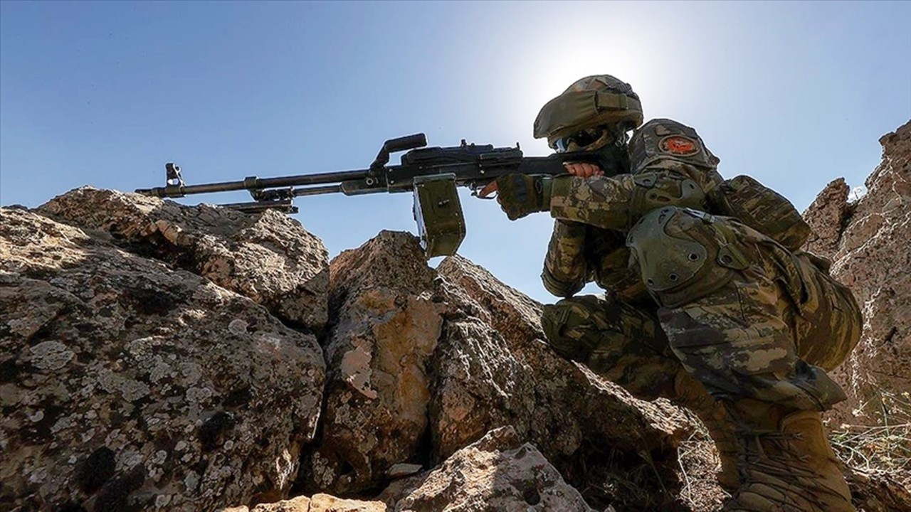 Türkiyə kəşfiyyatı PKK-nın "rəhbər şəxsi"ni Suriyada məhv edib - FOTO Türkiyə kəşfiyyatı PKK-nın "rəhbər şəxsi"ni Suriyada məhv edib - FOTO
