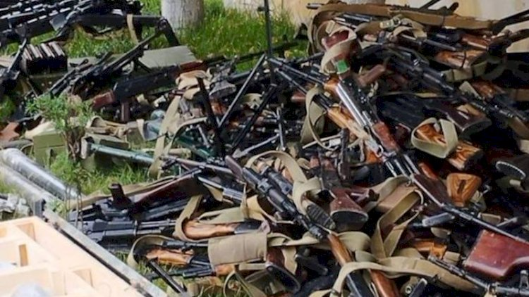 Ağır silahları məhv edib, maşınların nömrəsini dəyişiblər... - Separatçılar Qarabağdan belə qaçıb