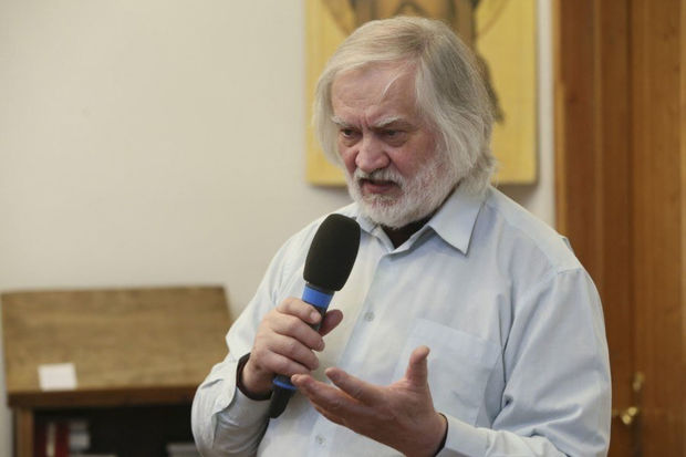 Vyaçeslav İqrunov: “Ermənistan nə qədər silahlansa da, Azərbaycan ondan qat-qat güclü silahlanacaq”