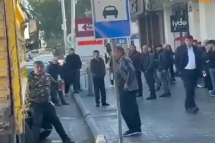 Özünü yandırmaq istədi, gülməli hala düşdü - VİDEO